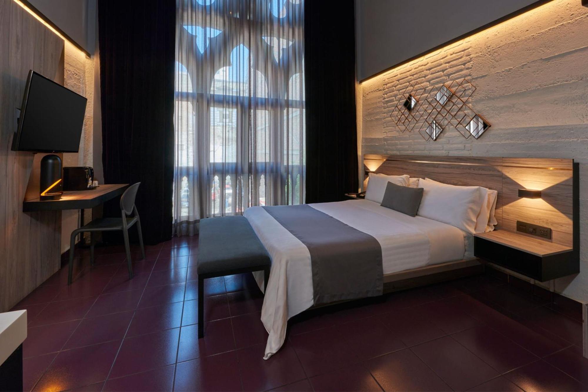 Hotel Centro Ciudad De 4*