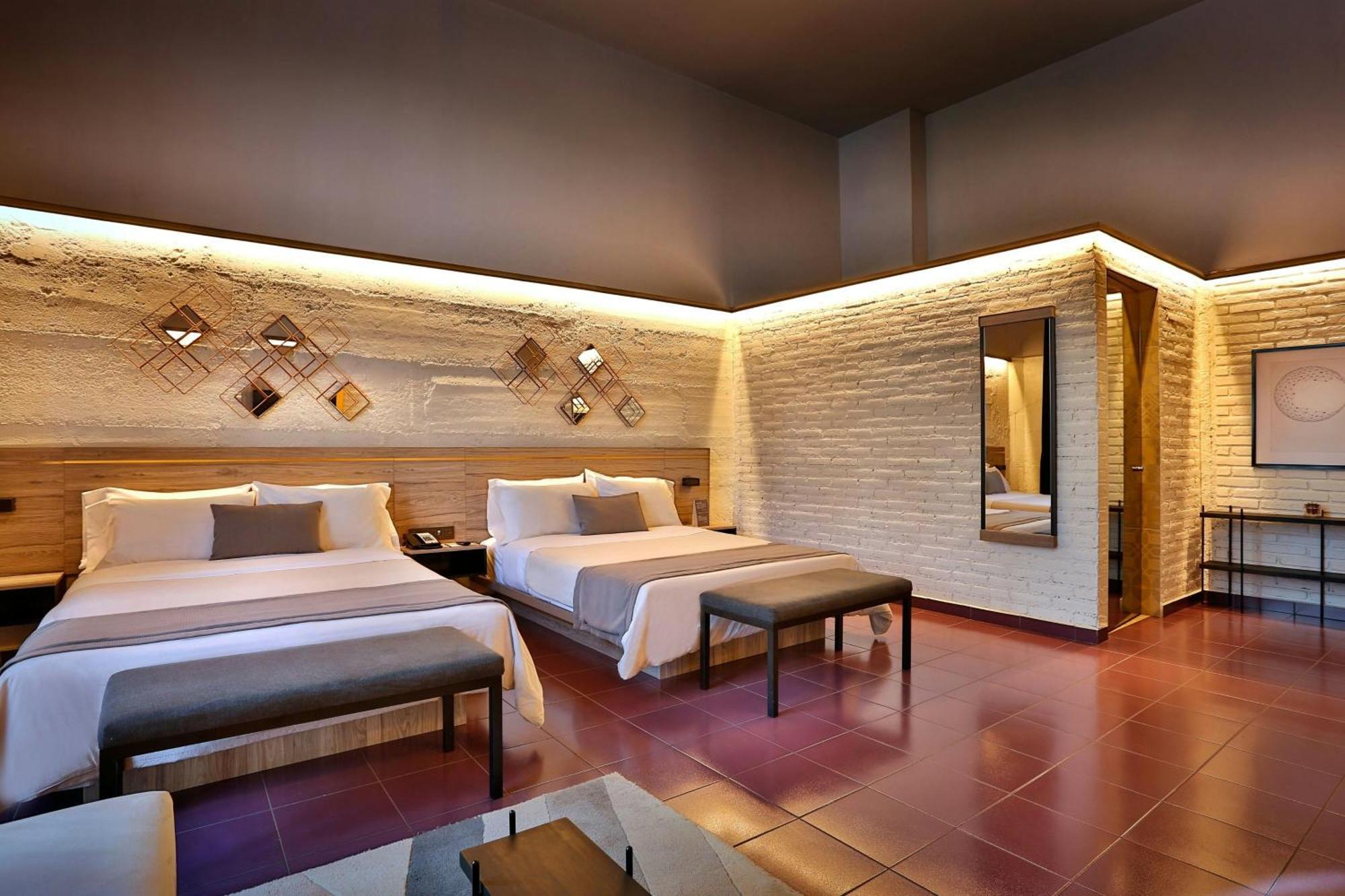 Hotel Centro Ciudad De 4*